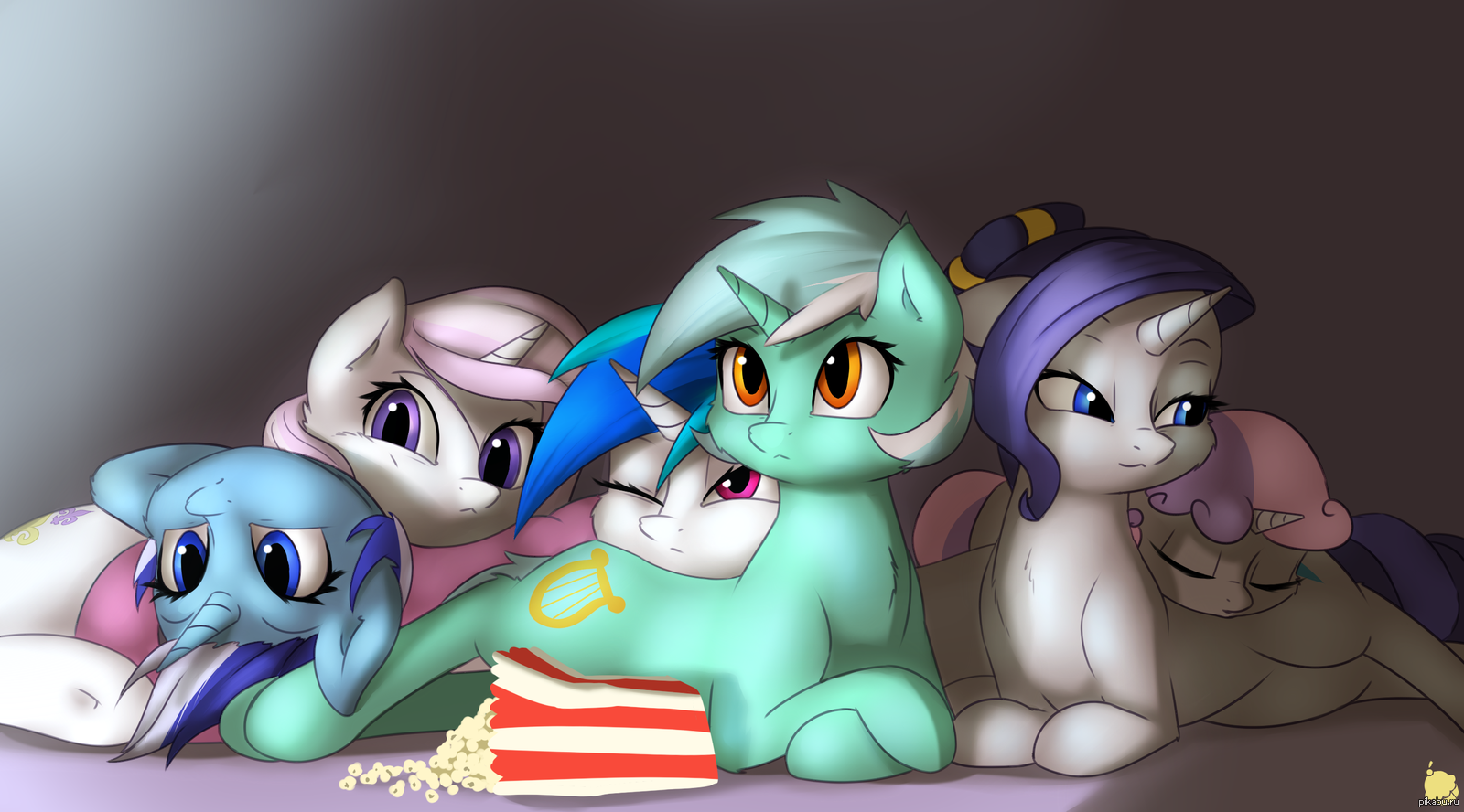 Первопроходец млп. Captainpudgemuffin r34. Рарити captainpudgemuffin. MLP captainpudgemuffin. Фото МЛП.