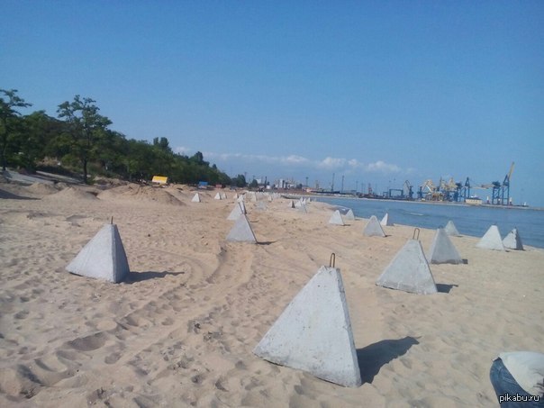 Мариуполь пляж. Пляж мариуполь 80. Азовское море мариуполь пляж. Мариуполь пляж. Мариуполь центральный пляж.