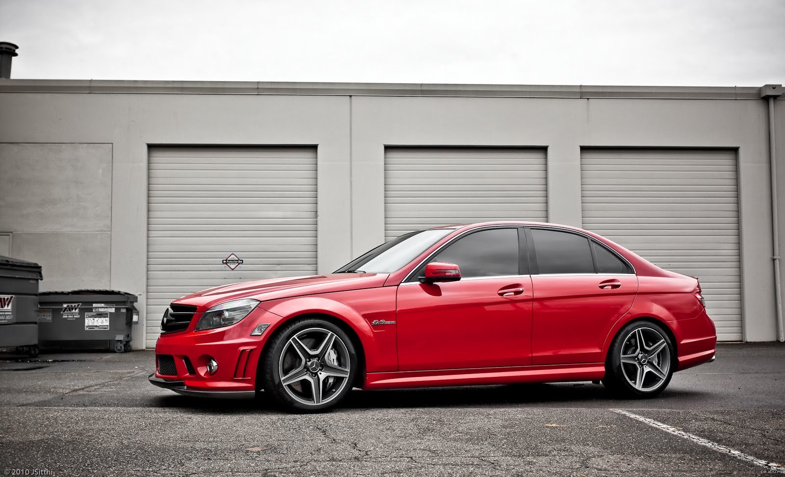 Класс красные. Mercedes Benz c63 w204. Mercedes Benz c63 AMG w204. Mercedes c63 w204. Mercedes Benz c63 AMG 204.