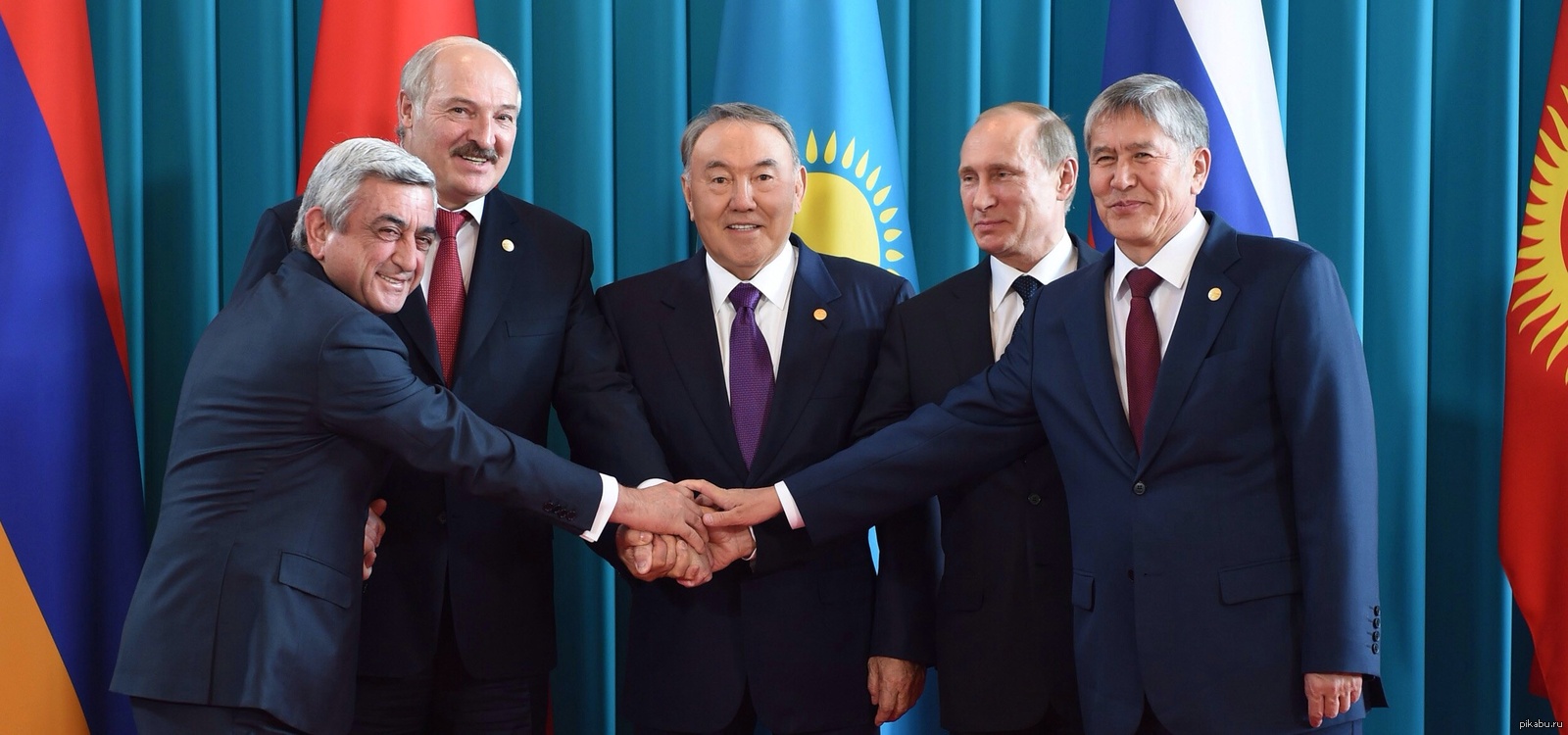 Многовекторная политика. ЕАЭС визит Нурсултана Назарбаева 1994. Казахстан на международной арене. Международное сотрудничество.