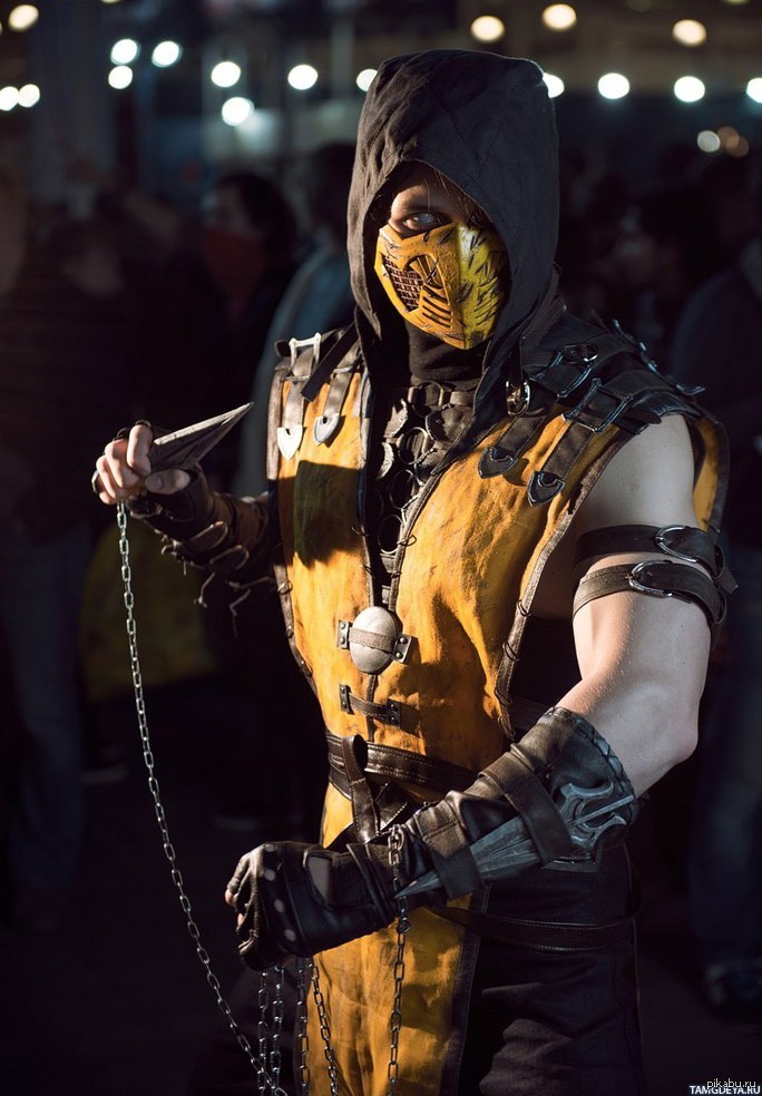 Скорпион мортал. Скорпион мортал комбат косплей. Scorpion Mortal Kombat Cosplay. Скорпионс мортал комбат. Scorpion MK 10 Cosplay.