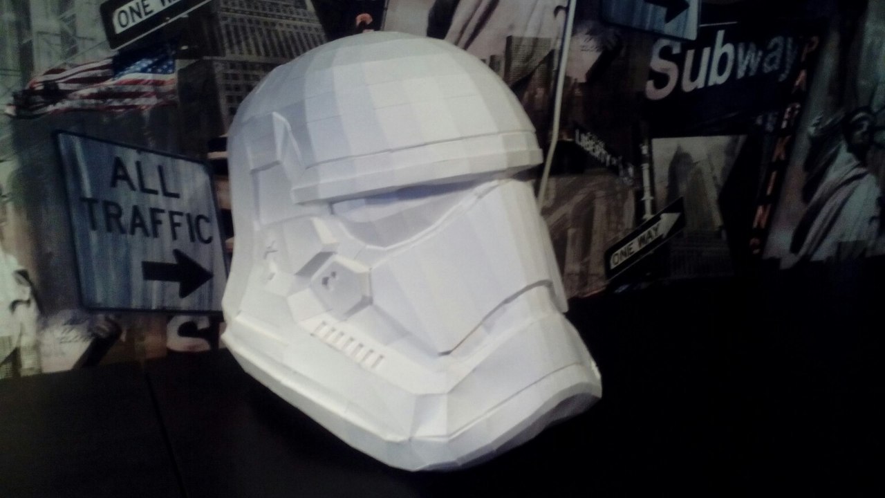 Сборная бумажная модель Шлем Клона / Clonetrooper helmet (Star Wars)