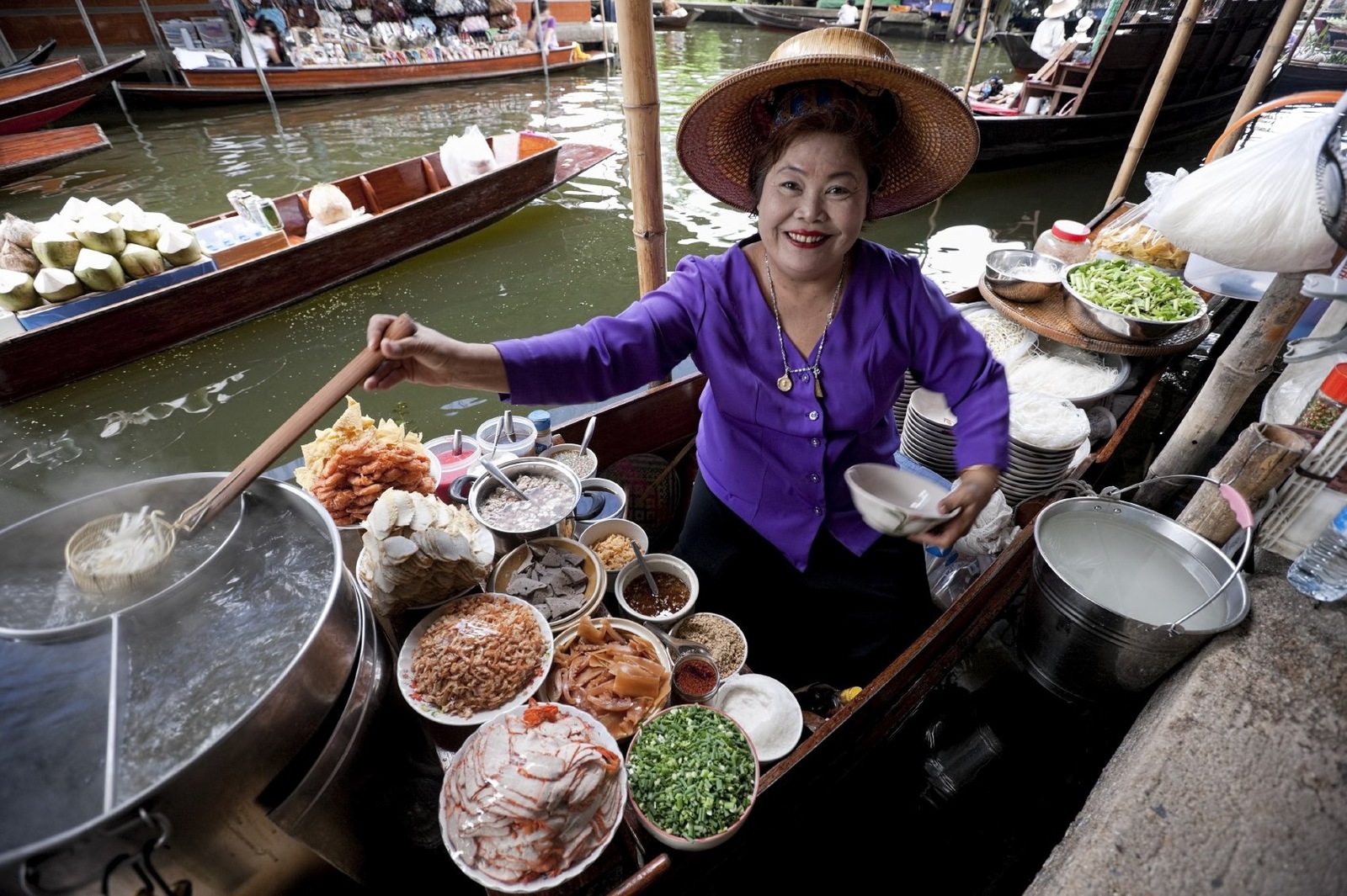 Did you know that floating markets are common in Asian countries? - Asia, Not mine, From the network, Travels, Interesting, Longpost