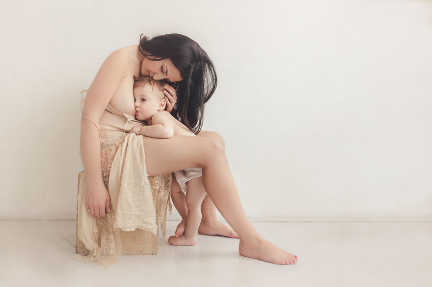 Photographer takes pictures of breastfeeding mothers - NSFW, Breast, Care, Mum, USA, Photographer, Longpost