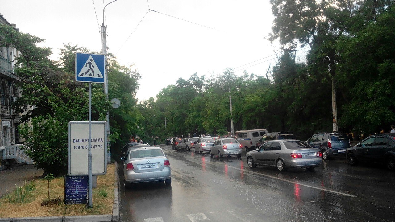 В центре Севастополя прошёл 15-минутный дождик - Моё, Потоп, ЧП, Севастополь, Крым, Длиннопост