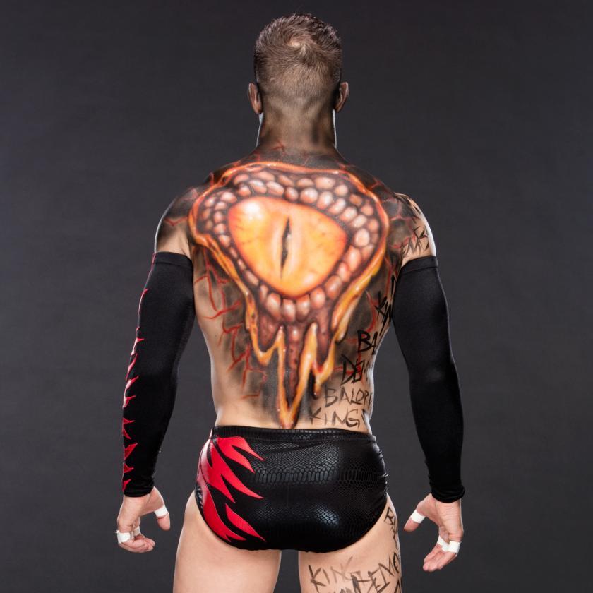 Finn Balor bodypaint on Monday Night Raw 08/15/2016 - WWE, Wrestling, , Bodypainting