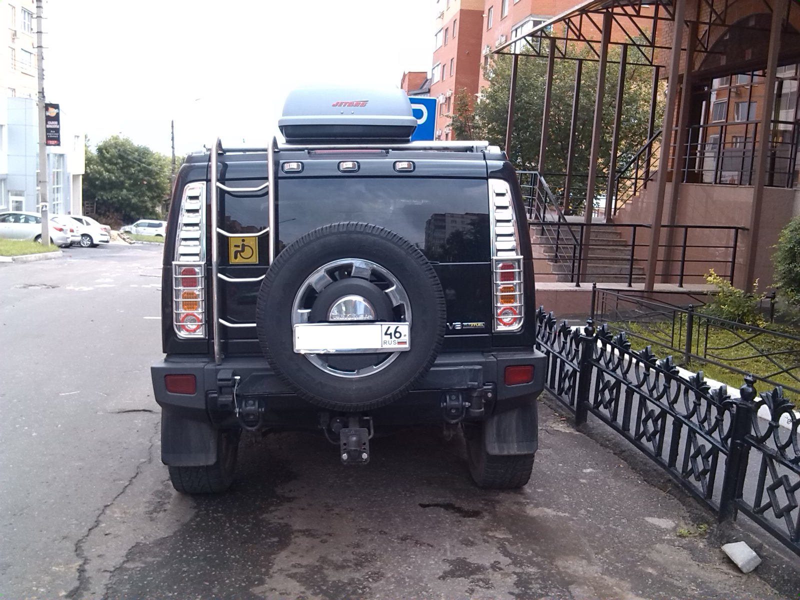 This is the first time I've seen this sticker on a Hummer. - Disabled person, Hummer