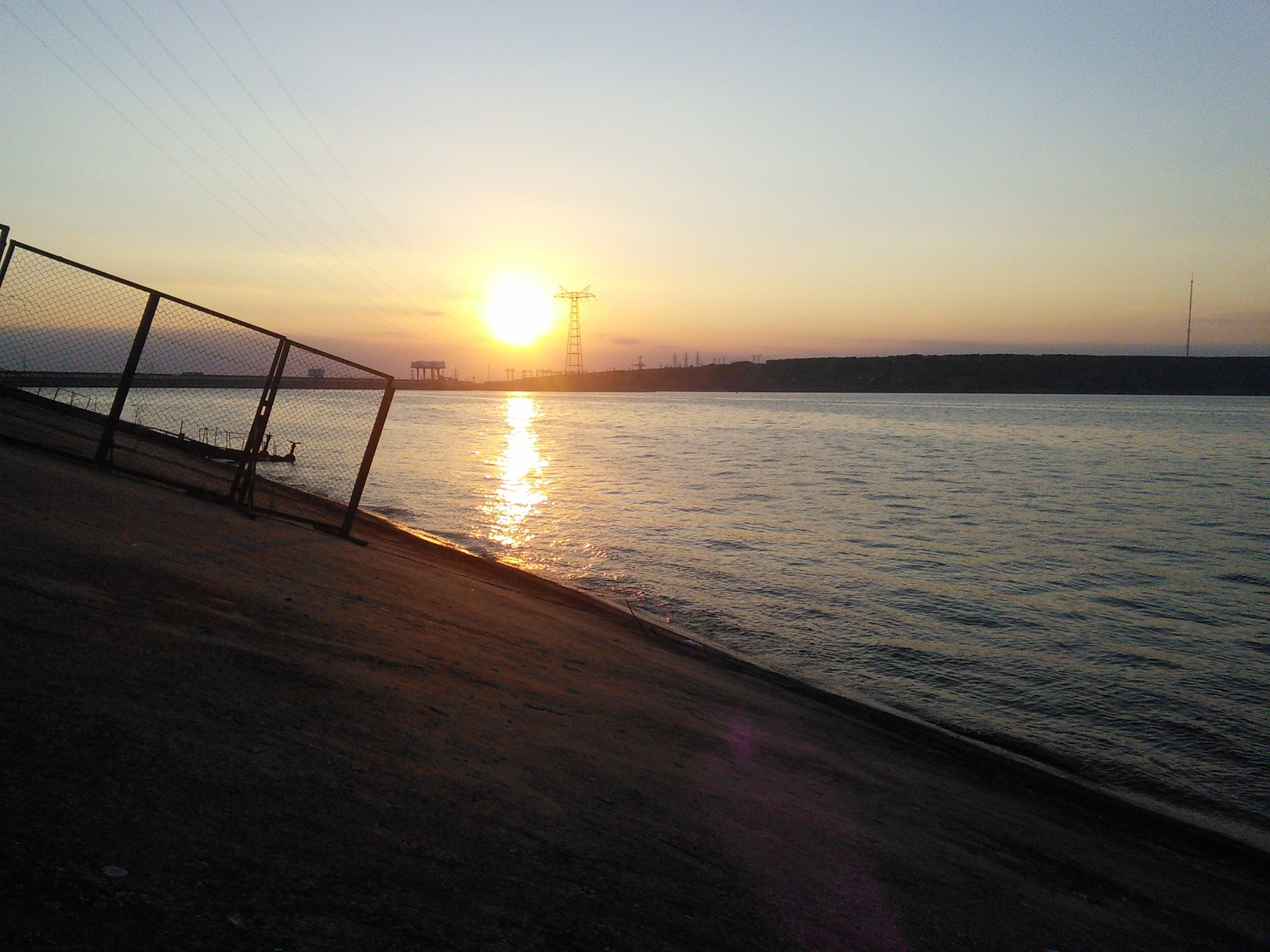 Technological beauty. Volzhskaya HPP. - My, Nature, Photo, Hydroelectric power station