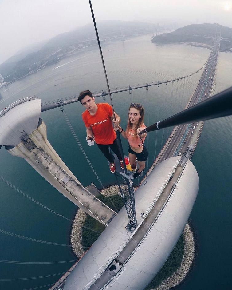 Angelina Nikolaou is a Russian girl who takes very risky pictures around the world. - Events, Society, People, Madness, Extreme, Extreme, Girls, Instagram, Longpost