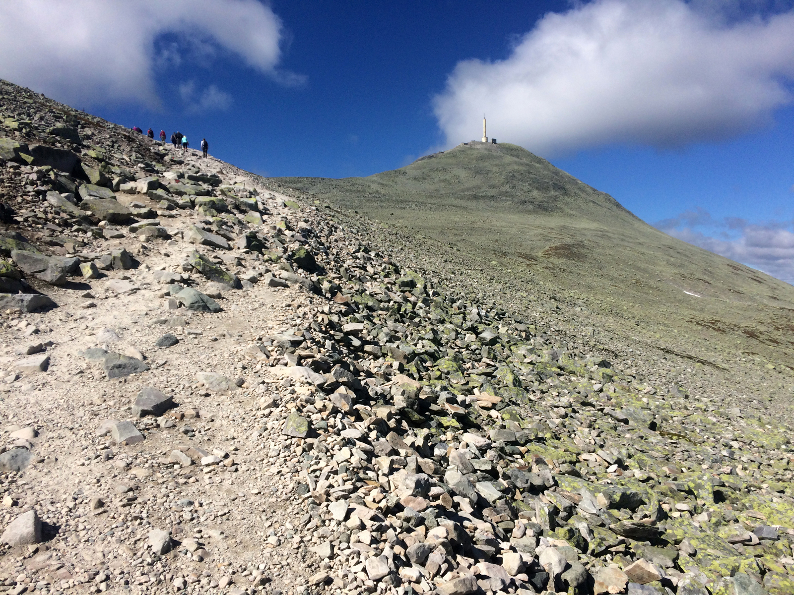 About how you decided to climb the mountain - My, Norway, The mountains, Adventures, Nature, Longpost