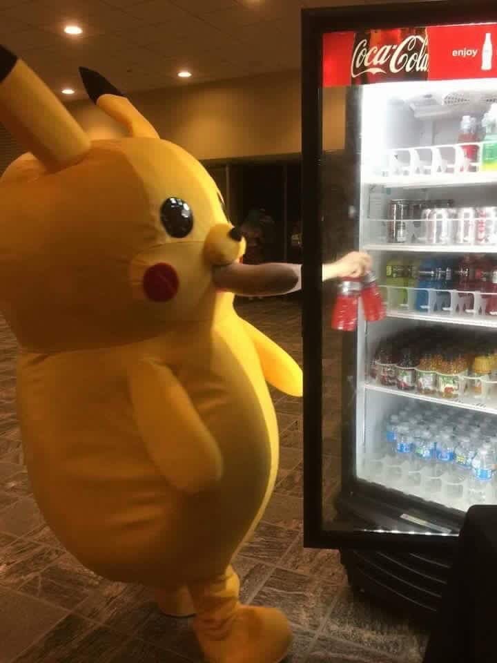 Pikachu wanted to drink - Photo, Pikachu, Sushnyak, Pokemon