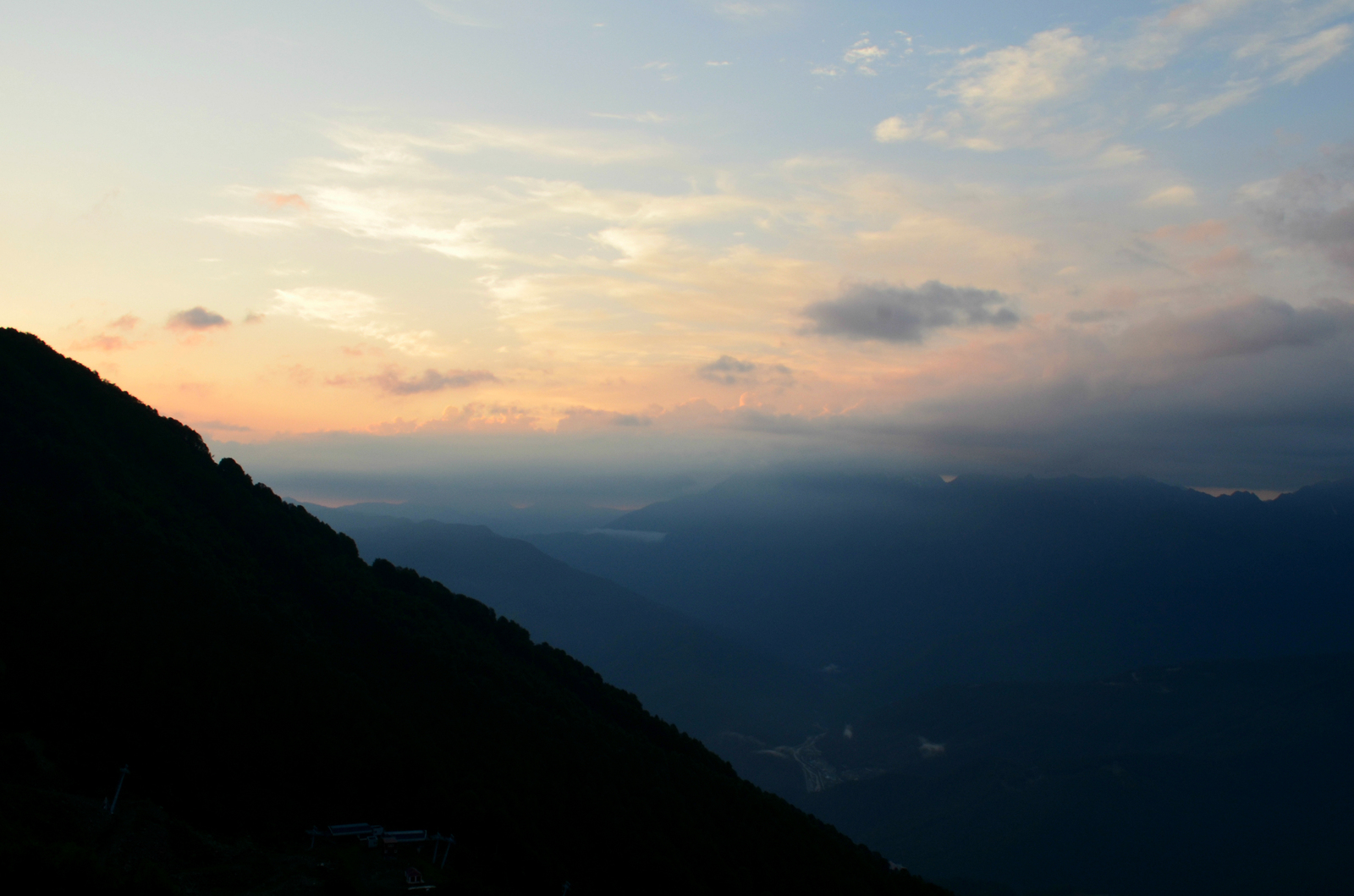 Sunset in the mountains is breathtaking - My, The mountains, Caucasus mountains, Summer, Russia, Photo, Sunset