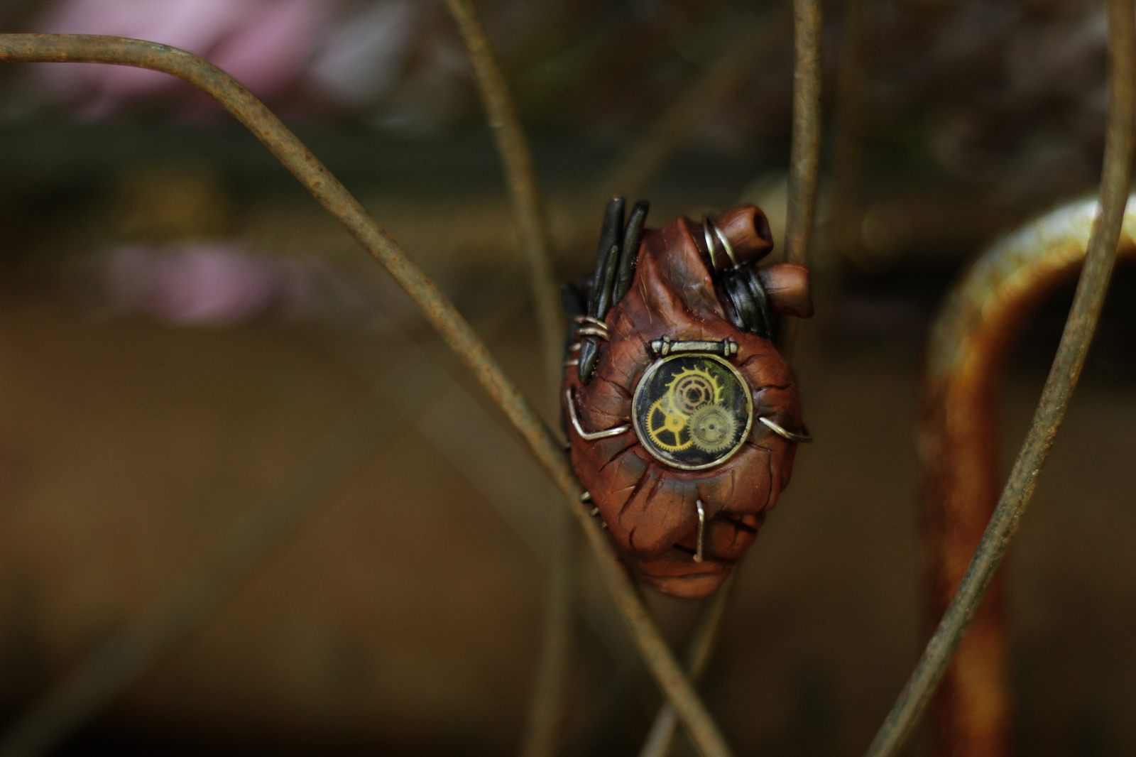 The Heart of Dishonored is a magical artifact created by the Outsider and given to them by Corvo. Souvenir on the shelf. - My, , Dishonored, Souvenirs, Polymer clay, Longpost