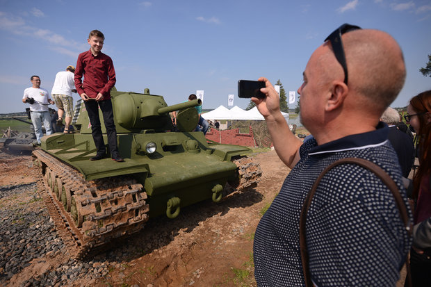 How the feat of the tankman Kolobanov was immortalized near Minsk - The Great Patriotic War, Story, Memory, Tanks, Video, Longpost