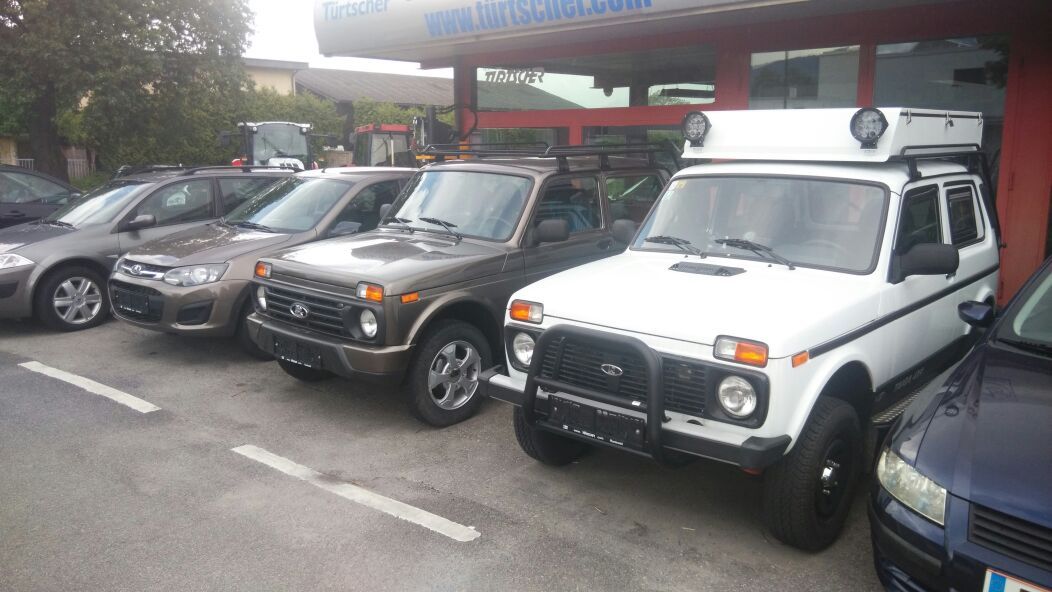 An unexpected meeting in the Austrian Alps. - My, Lada, Niva, Austria, Alps, Hitch-hiking, Longpost