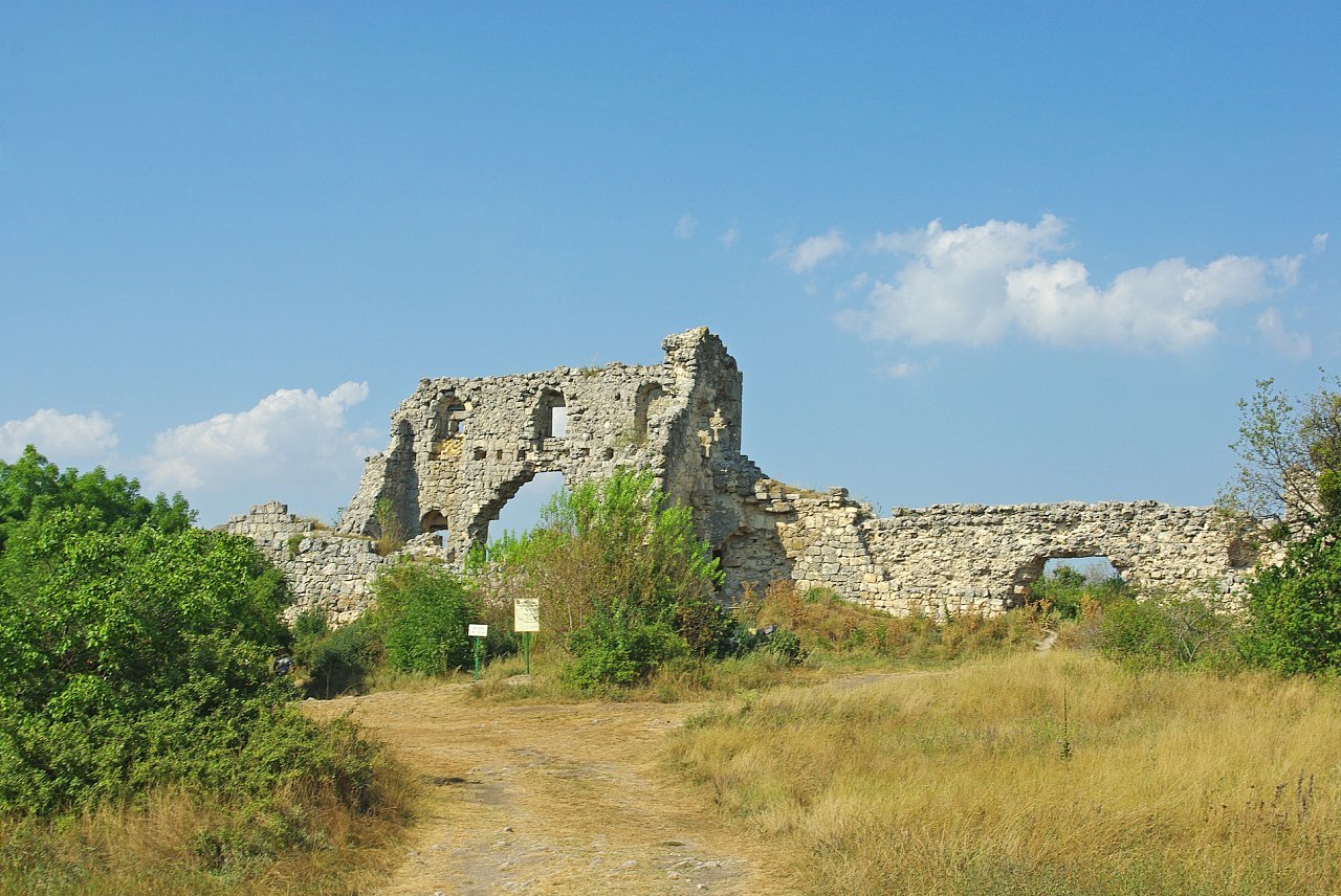 Magic Mangup. - My, Crimea, Mangup, The mountains, Photo, Place of power, Tourism, Crimea, Travels, Longpost