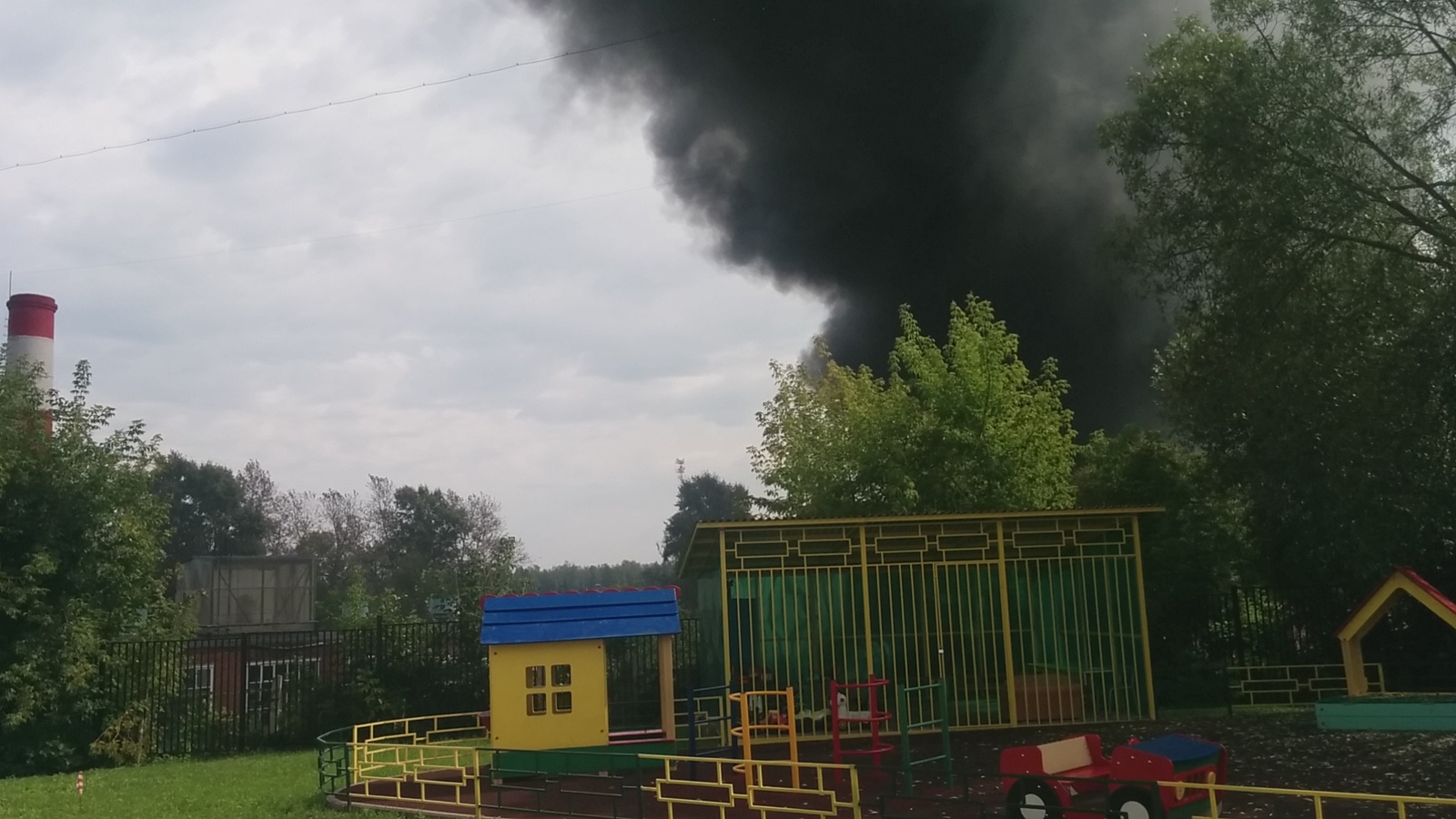 Тушение пожара вертолетами в Шишкином лесу, Новая Москва, 23-08-16 - Моё, Пожар, Вертолет, Москва, Длиннопост