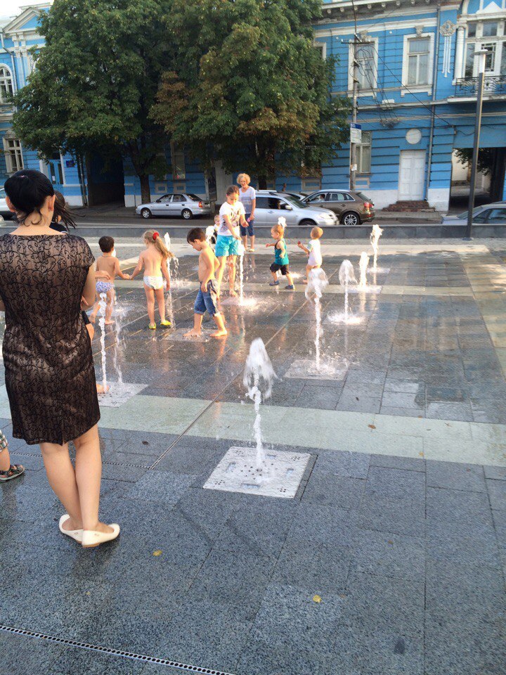 About fountains, mothers and poor children - My, Longpost, Crimea, Children, Mum, The culture, The park, Monument to Catherine, Catherine II