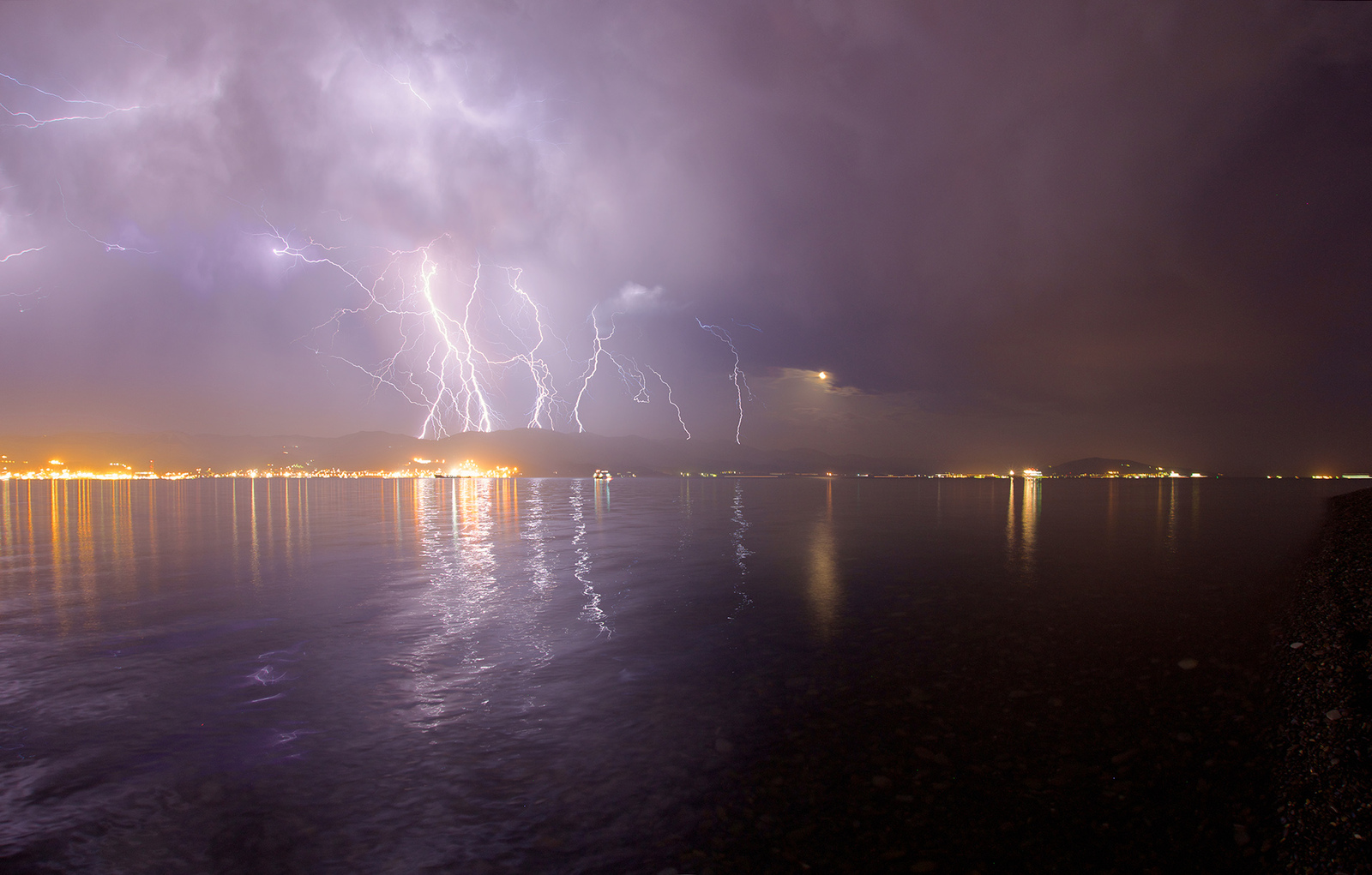 stormy night - Novorossiysk, Thunderstorm, Not mine