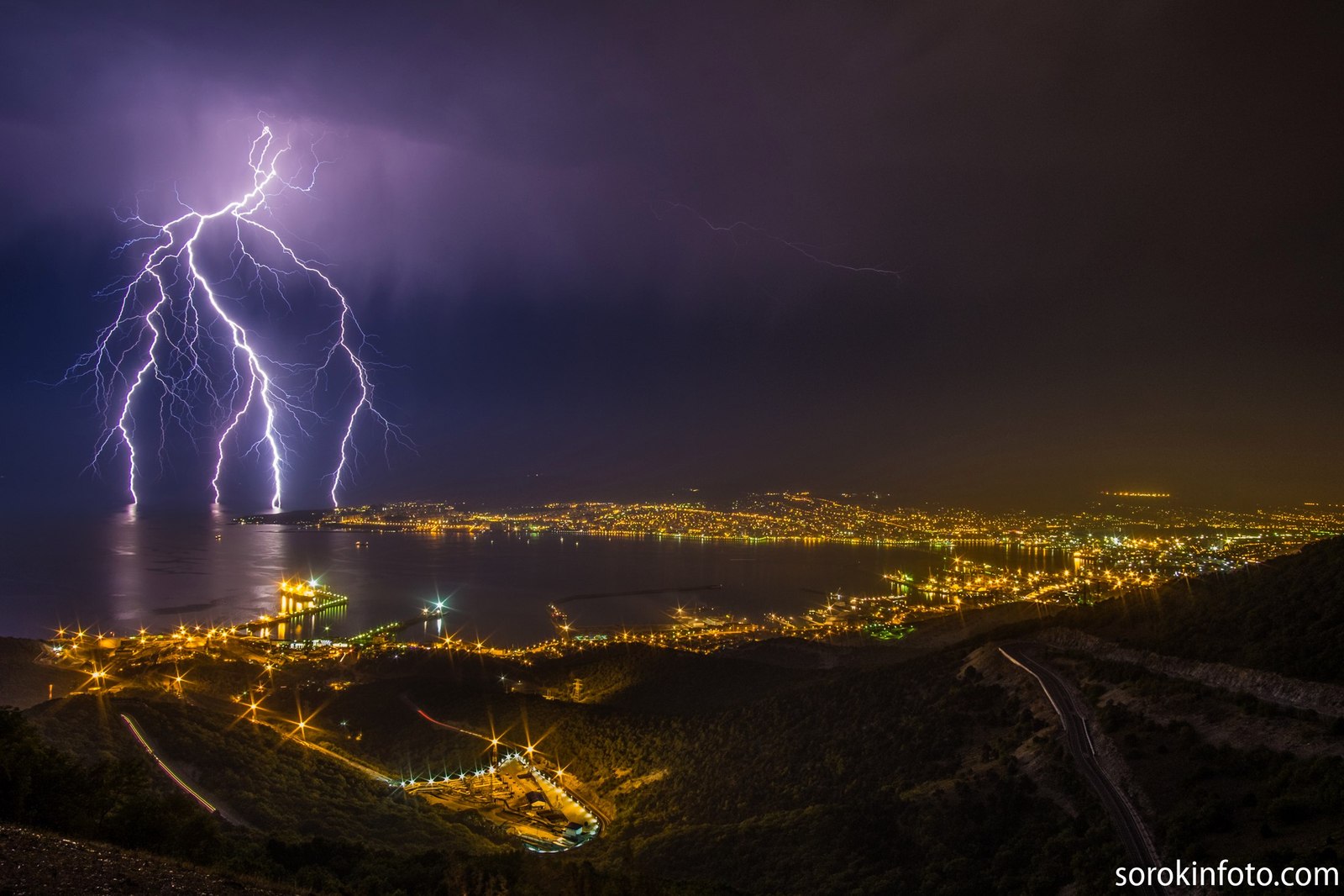 The splendor of the storm. - Thunderstorm, Lightning, Photo, Not mine, Novorossiysk, 7 Winds, Longpost