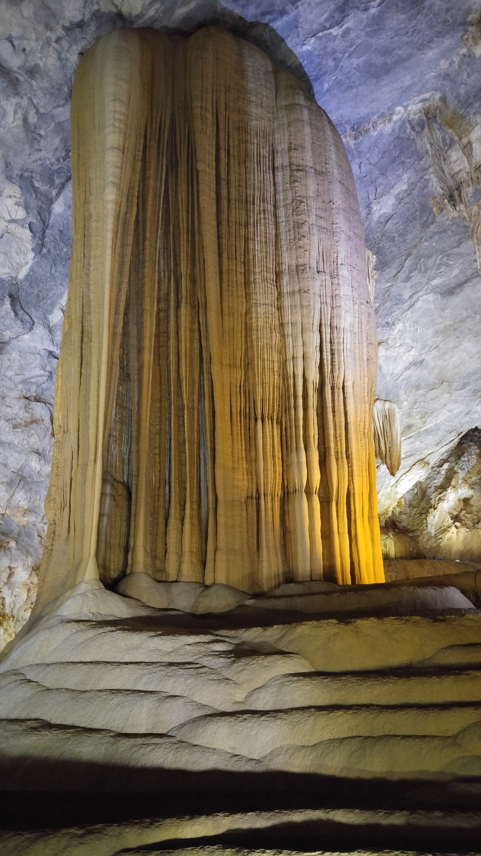 Descent to Paradise Cave - part 1 - My, Caves, Travels, Paradise Cave, Nature, Impressions, Vietnam, Unusual, In the depths of the earth, Video, Longpost