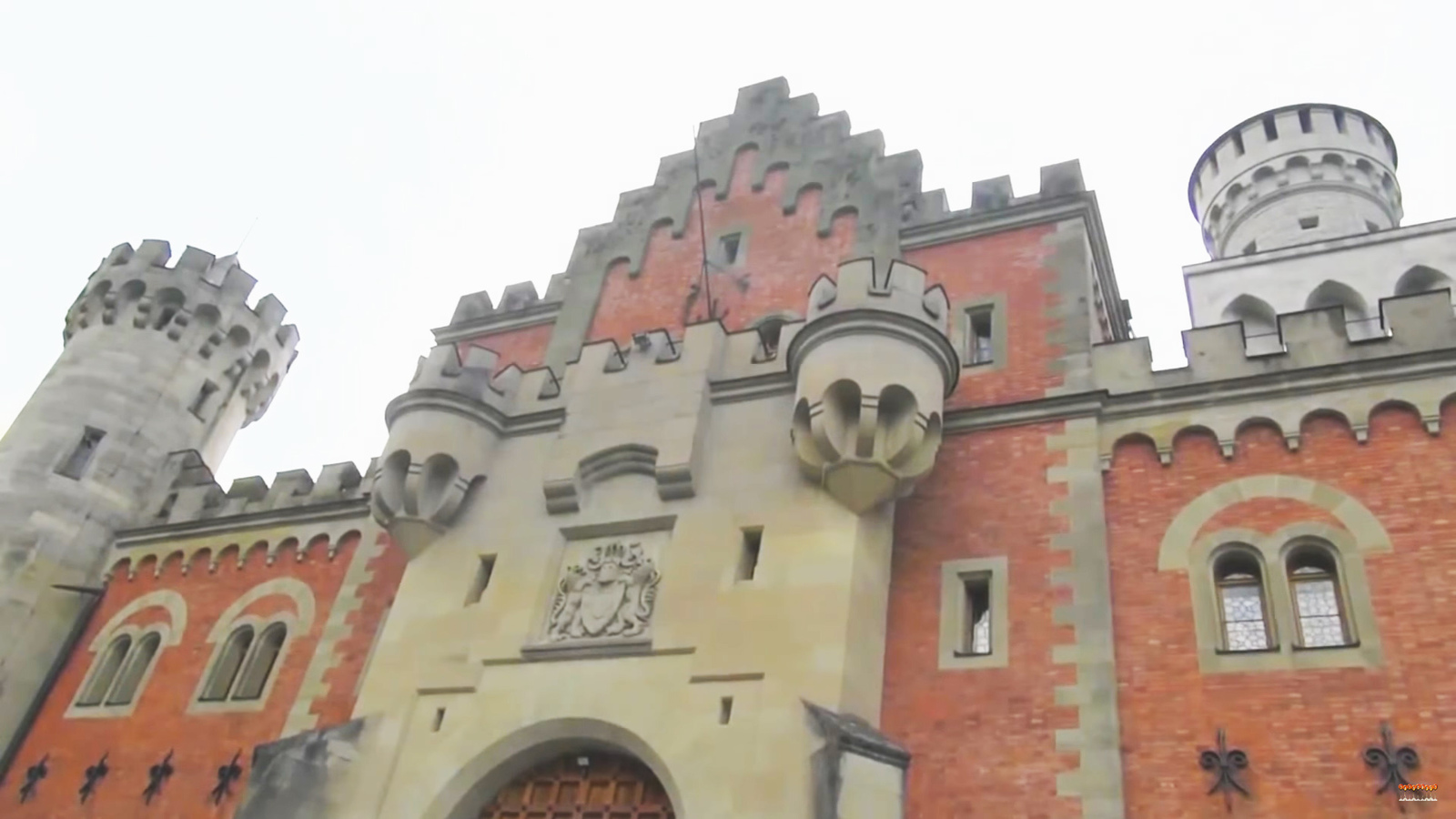 Neuschwanstein Castle/Germany//By car in Europe - My, Neuschwanstein, , Lock, Germany, Bavaria, Travels, Video, Longpost