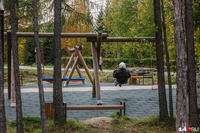 ��������: ������ ������� / <!--noindex--><a href="https://pikabu.ru/story/sdelali_park_dostoynyiy_moskvyi_ili_ukrali_millionyi_smotrite_kak_vyiglyadyat_150_millionov_v_gorode_yakutii_14315153?u=http%3A%2F%2F14.RU&t=14.RU&h=81a77b2ef08a2c923f7f3c89f8ce847800675b3e" title="http://14.RU" target="_blank" rel="nofollow noopener">14.RU</a><!--/noindex-->