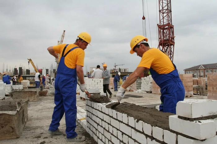 В Казахстане заработал "чёрный список" застройщиков