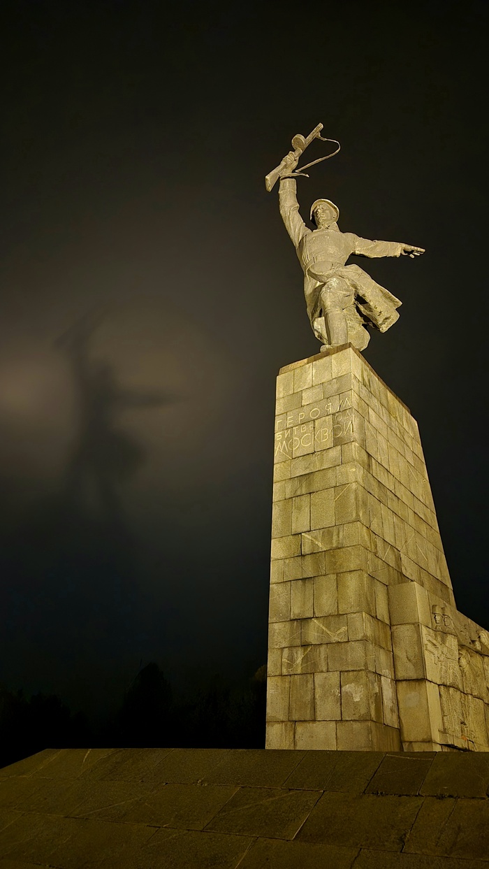 Ответ advel в «Просто памятник, не знаменитый, не раскрученный»