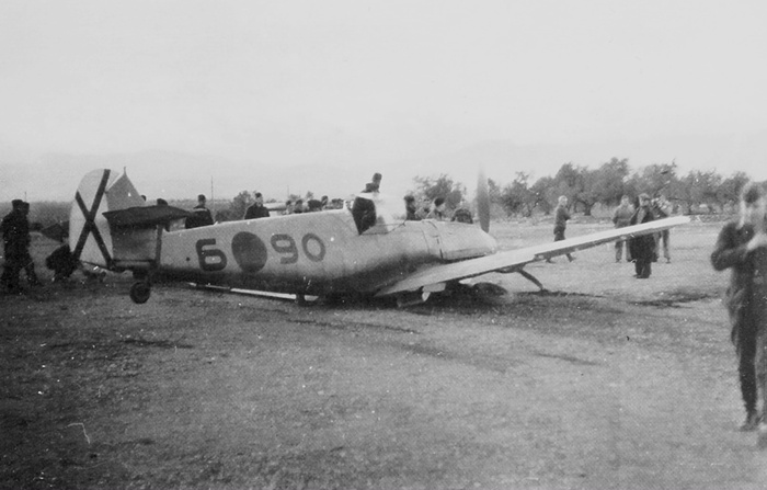 Bf109E-3 (6-90) �� 3./J88 �����-������� ������� �����, ����, 23 ���� 1938 �.