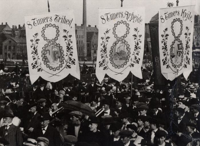 �����, 1912 ���. ��� ������� ������� ������ ����� ���������� �������, ������ � ������. ����������� ��������. ���������� � ����� �������� �������� �����; Wikimedia Commons.