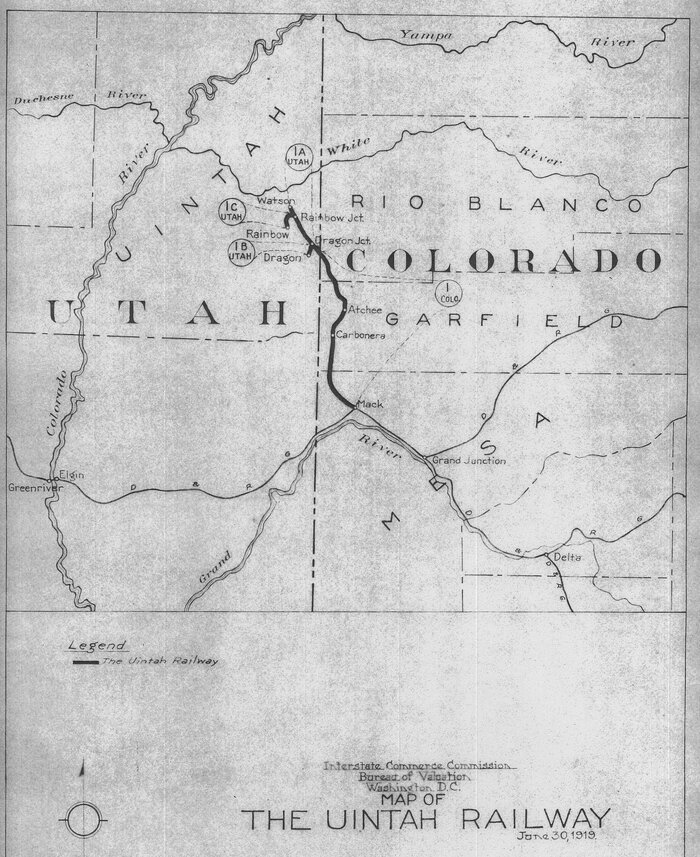 ����� �������� ������ Uintah �� 30 ������ 1919 ����. ������ ����� ��������� ��� � �������� � �������� � ���. ��� ���� ������� ��������� ����; ����-����-���� � ������ �� ����� �� ��������. ���������� �������� �������� ���, NARA; Wikimedia Commons.