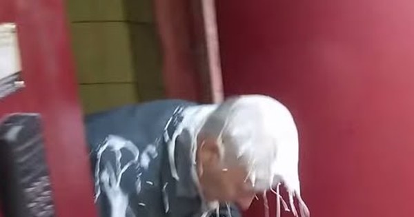 Видео издевательства над пенсионером в суджи