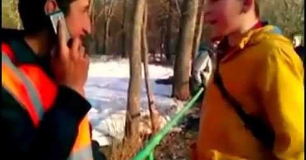 издеваются над таджиками