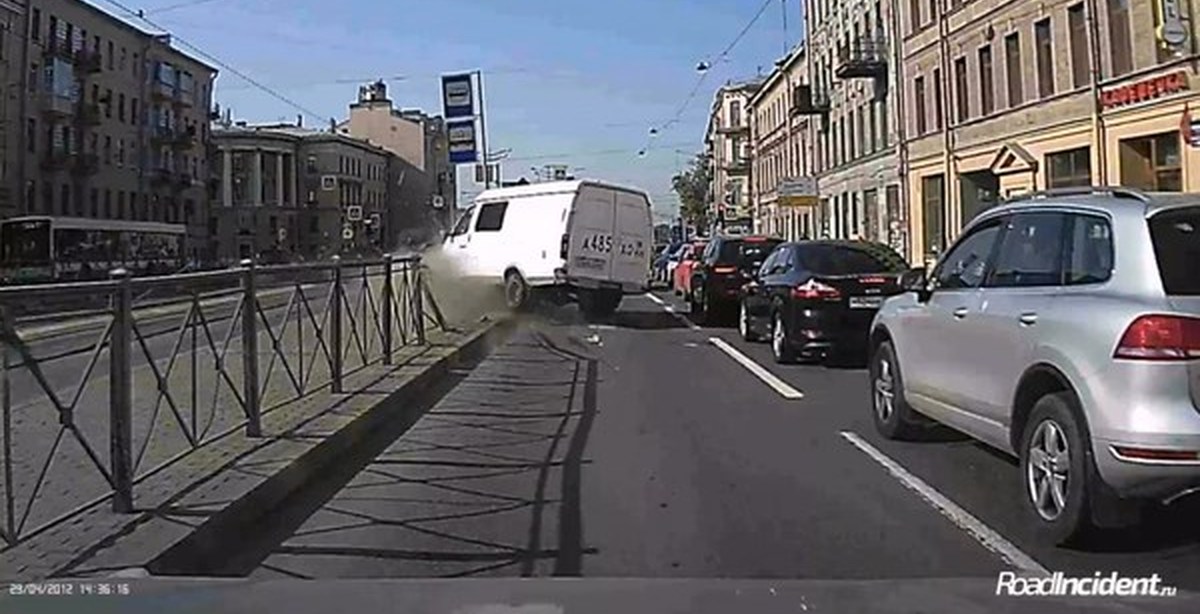 Шумахер на ГАЗели в СПб 23.05.2016 | Пикабу