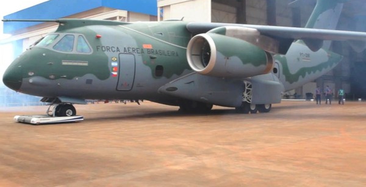 ил-112 транспортный самолёт. транспортный самолет ил 212. транспортный самолет ил 212. транспортный самолет ил 212. ил-76мд-90а.