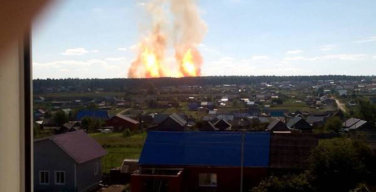 Чад октябрьский пермский. Про Чад Октябрьский Пермский край. Взрыв на нефтепроводе в Пермском крае. Взрыв газопровода в Пермском крае. Взрыв Октябрьский район Пермский край.